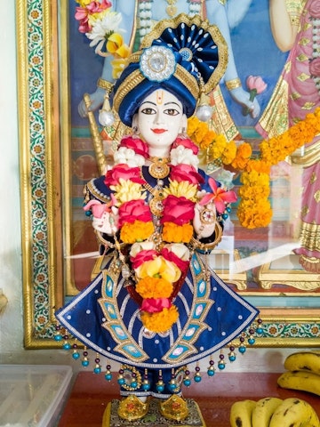 Dar es Salaam Temple Murti Darshan