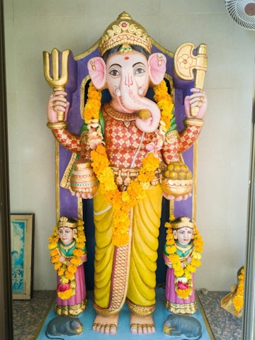 Dar es Salaam Temple Murti Darshan