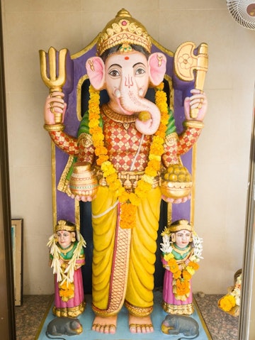 Dar es Salaam Temple Murti Darshan