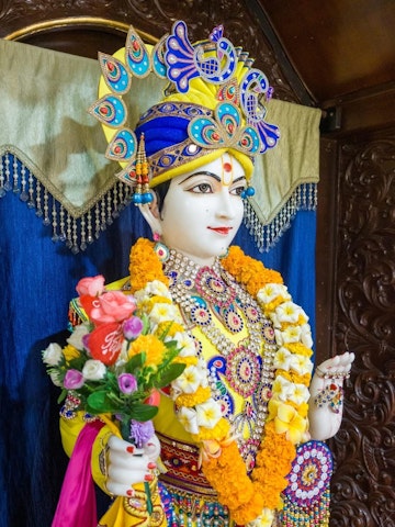Dar es Salaam Temple Murti Darshan