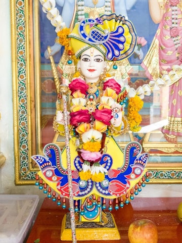 Dar es Salaam Temple Murti Darshan