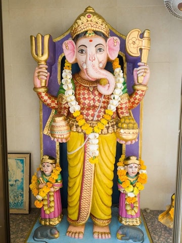Dar es Salaam Temple Murti Darshan