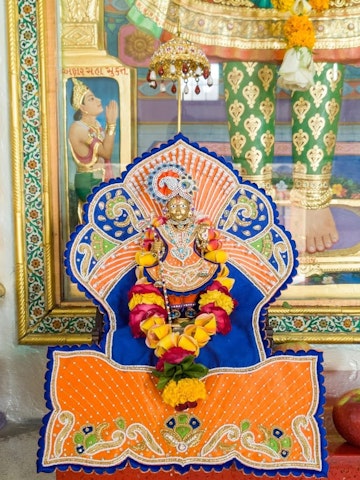 Dar es Salaam Temple Murti Darshan