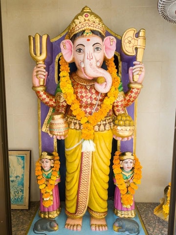 Dar es Salaam Temple Murti Darshan