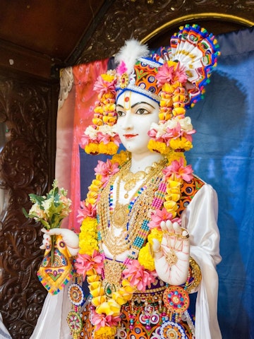 Dar es Salaam Temple Murti Darshan