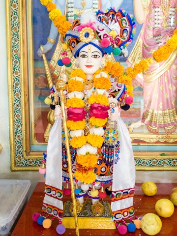 Dar es Salaam Temple Murti Darshan