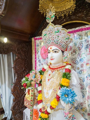 Dar es Salaam Temple Murti Darshan