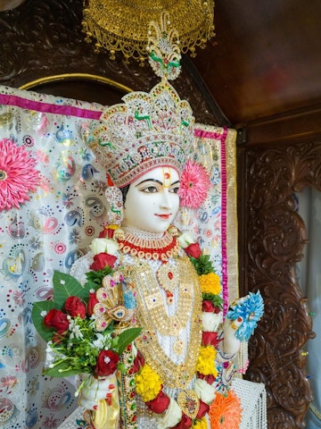 Dar es Salaam Temple Murti Darshan
