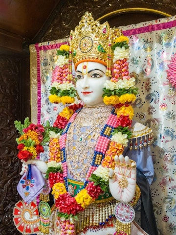 Dar es Salaam Temple Murti Darshan