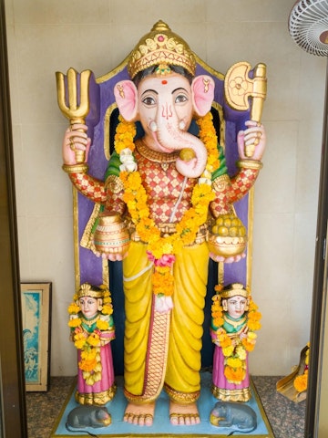 Dar es Salaam Temple Murti Darshan