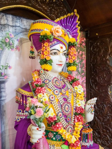 Dar es Salaam Temple Murti Darshan