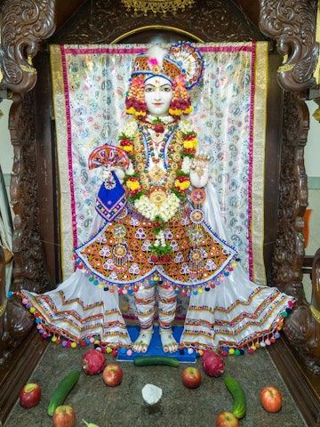 Dar es Salaam Temple Murti Darshan