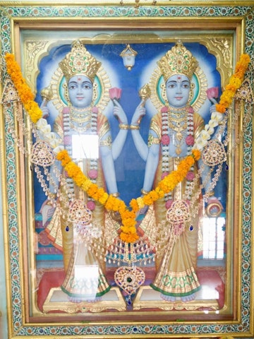 Dar es Salaam Temple Murti Darshan