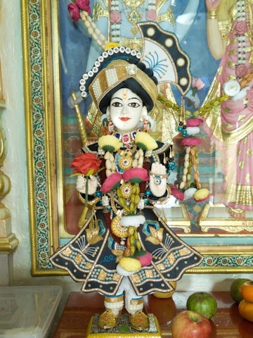 Dar es Salaam Temple Murti Darshan