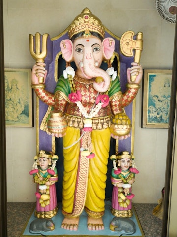 Dar es Salaam Temple Murti Darshan