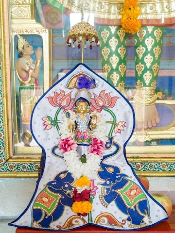 Dar es Salaam Temple Murti Darshan