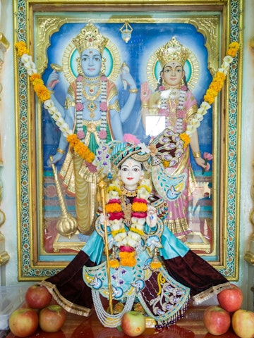 Dar es Salaam Temple Murti Darshan
