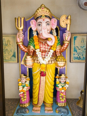 Dar es Salaam Temple Murti Darshan