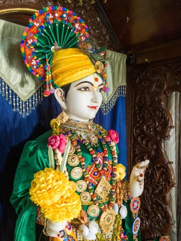 Dar es Salaam Temple Murti Darshan