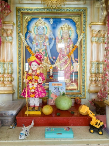 Dar es Salaam Temple Murti Darshan