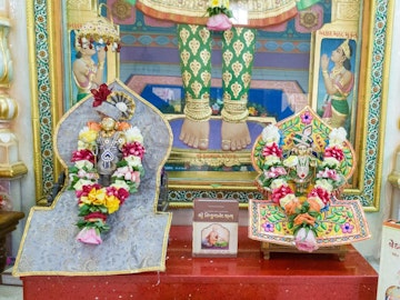 Dar es Salaam Temple Murti Darshan