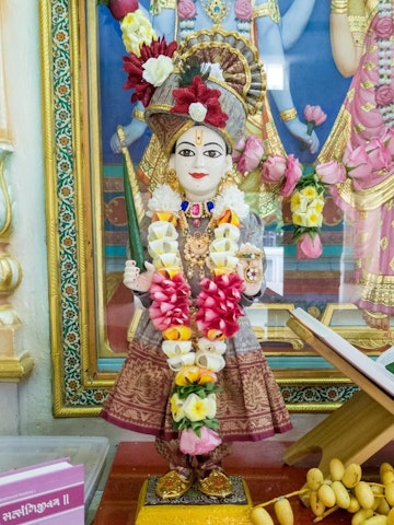 Dar es Salaam Temple Murti Darshan