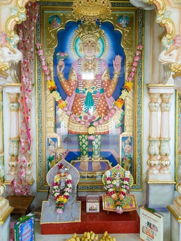 Dar es Salaam Temple Murti Darshan