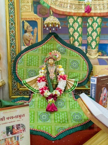 Dar es Salaam Temple Murti Darshan