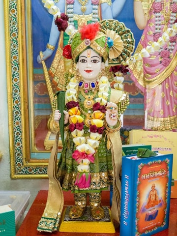 Dar es Salaam Temple Murti Darshan