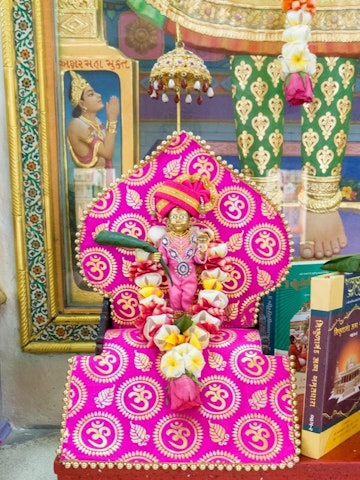 Dar es Salaam Temple Murti Darshan