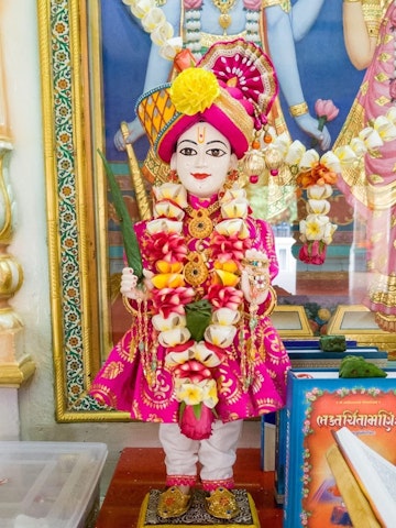 Dar es Salaam Temple Murti Darshan