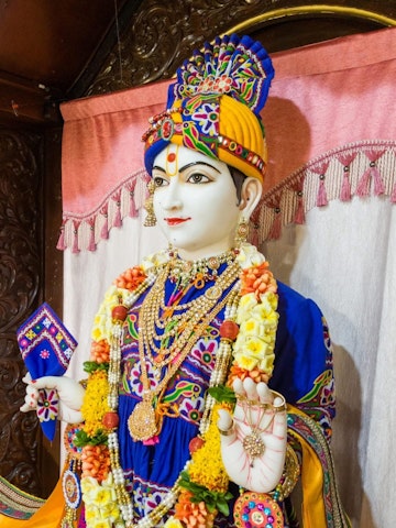 Dar es Salaam Temple Murti Darshan