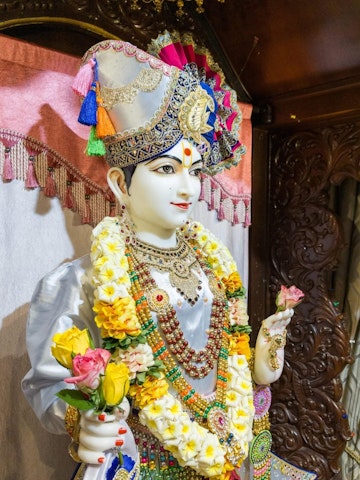 Dar es Salaam Temple Murti Darshan