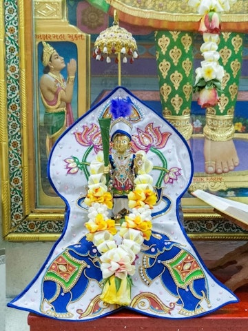 Dar es Salaam Temple Murti Darshan