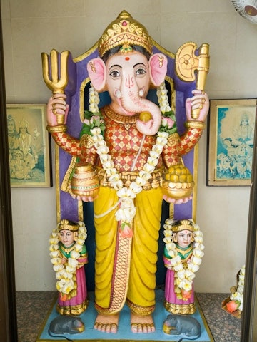 Dar es Salaam Temple Murti Darshan