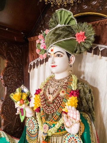 Dar es Salaam Temple Murti Darshan