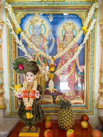 Dar es Salaam Temple Murti Darshan