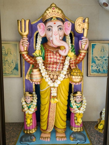 Dar es Salaam Temple Murti Darshan
