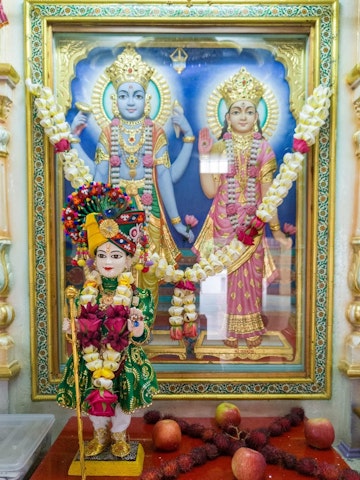 Dar es Salaam Temple Murti Darshan