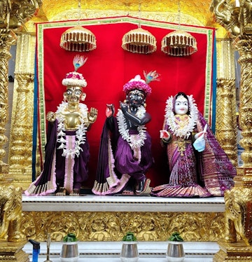 Dholera Temple Murti Darshan