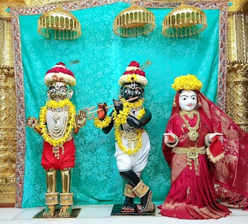 Dholera Temple Murti Darshan