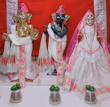 Dholka Temple Murti Darshan