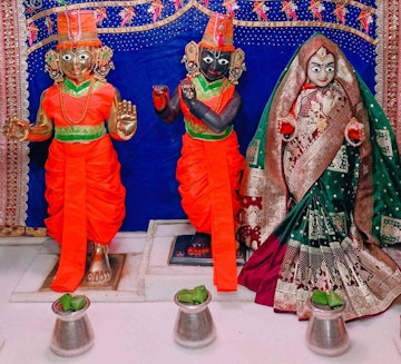 Dholka Temple Murti Darshan