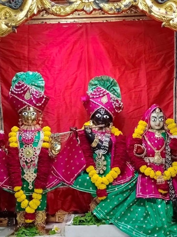 Dholka Temple Murti Darshan
