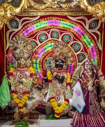 Dholka Temple Murti Darshan