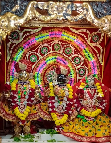 Dholka Temple Murti Darshan