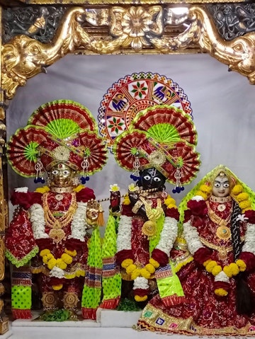 Dholka Temple Murti Darshan