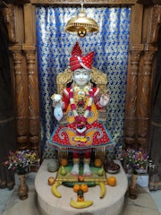East London Temple Murti Darshan