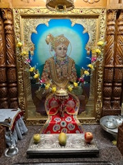 East London Temple Murti Darshan