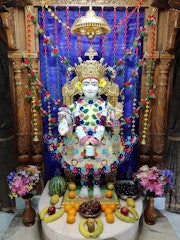 East London Temple Murti Darshan